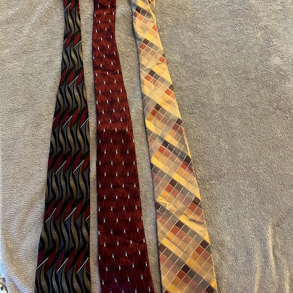 Elegant Men's Tie Set - Red, Burgundy, and Beige